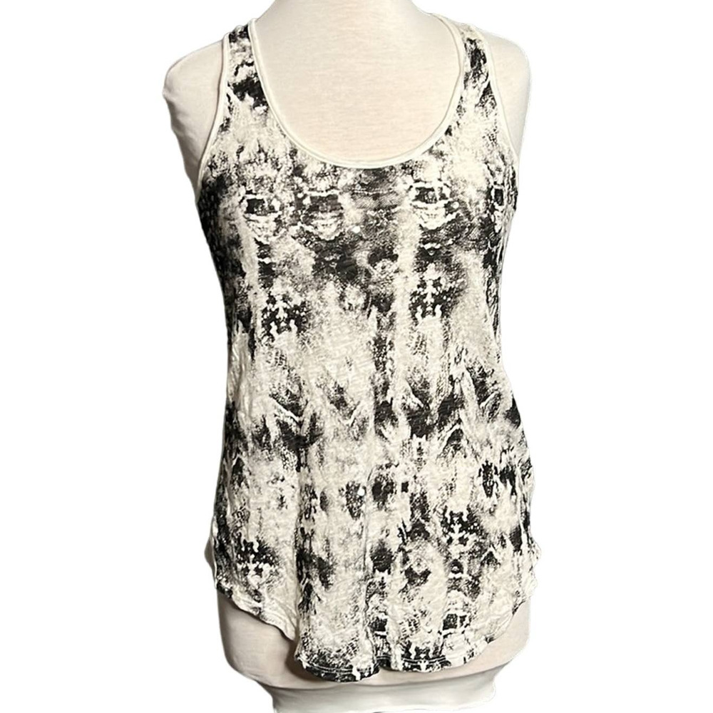 Express Ivory and Black‎ T back Tank with Sequins New with tags Size Small